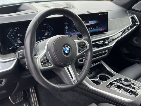 Used 2024 BMW X7 M60i w/ Executive Package image 17