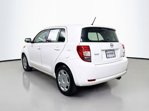 Used 2010 Scion xD image 5