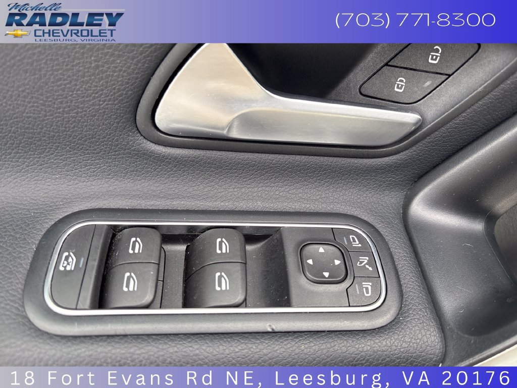 Used 2025 Mercedes-Benz CLA 250 image 13