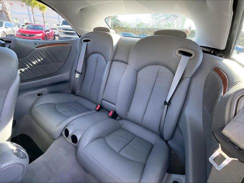 Used 2006 Mercedes-Benz CLK 350 Cabriolet image 17