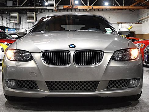 Used 2007 BMW 335i Convertible image 3