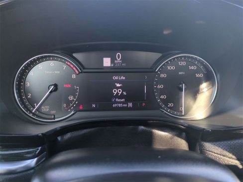 Used 2022 Cadillac XT5 Premium Luxury w/ LPO, ONYX Package image 11