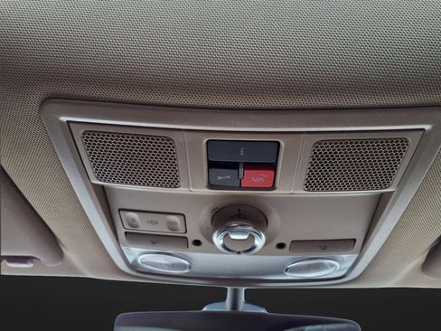 Used 2018 Volkswagen Beetle 2.0T SE w/ SE Premium Package image 29