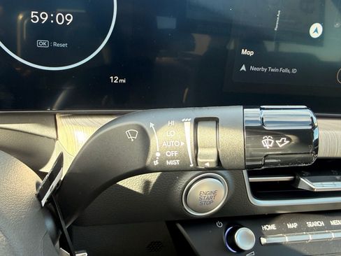 New 2025 Hyundai Sonata Limited image 19