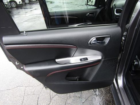 Used 2018 Dodge Journey GT w/ Driver Convenience Group image 28