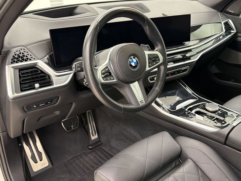 Used 2024 BMW X5 sDrive40i w/ M Sport Package RWD image 4