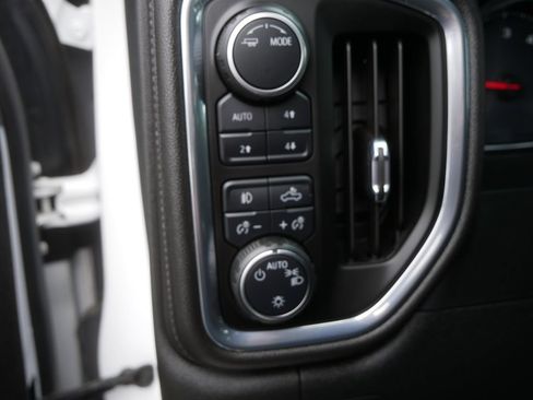 Used 2023 Chevrolet Silverado 3500 LT w/ Convenience Package AWD/4WD image 19