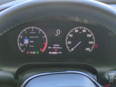 Used 2024 Honda HR-V EX-L image 9