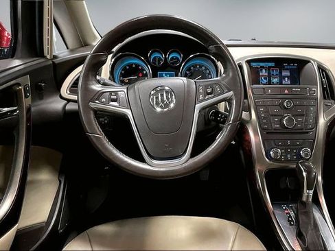 Used 2013 Buick Verano Convenience FWD image 10
