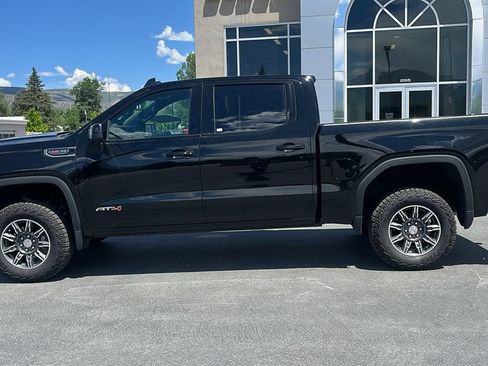 Used 2026 GMC Sierra 1500 AT4 AWD/4WD image 8