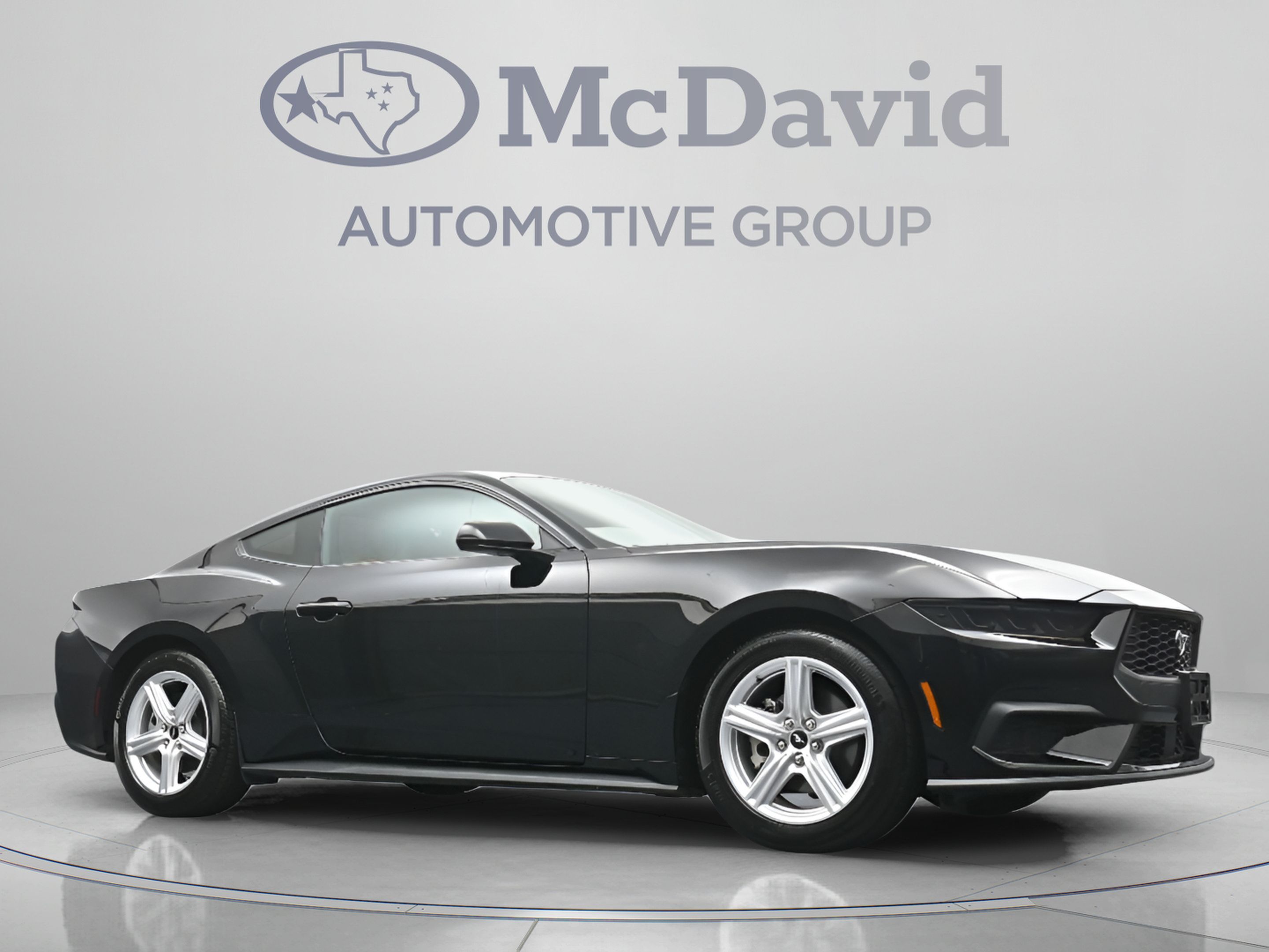 Used 2026 Ford Mustang Coupe RWD image 24