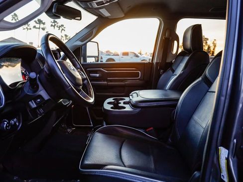 Used 2024 RAM 2500 Laramie image 21