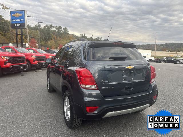 Used 2022 Chevrolet Trax LT w/ LT Convenience Package AWD/4WD image 3