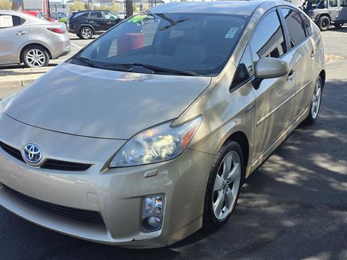 Used 2010 Toyota Prius Five FWD image 1