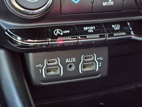 Used 2021 Dodge Durango SXT image 25