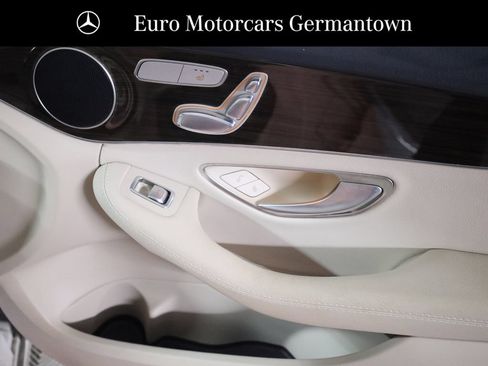 Used 2018 Mercedes-Benz C 300 4MATIC Sedan image 51