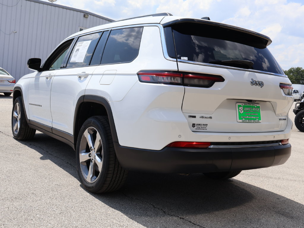 Used 2022 Jeep Grand Cherokee L Limited AWD/4WD image 3