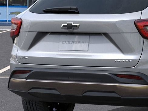 New 2026 Chevrolet Trax ACTIV w/ Sunroof Package image 14