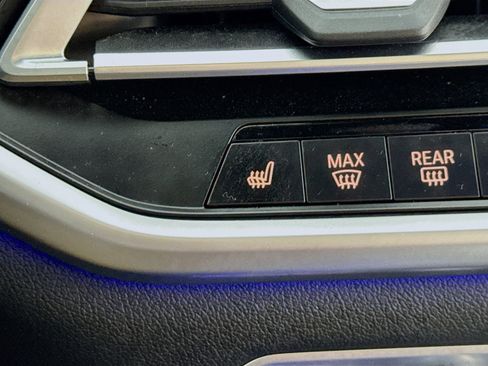 Used 2021 BMW X5 xDrive40i w/ M Sport Package AWD/4WD image 5