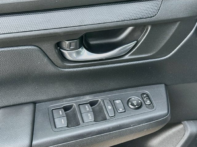 Certified 2025 Honda CR-V EX image 22