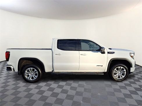 Used 2020 GMC Sierra 1500 AT4 w/ Off-Road Performance Package image 7