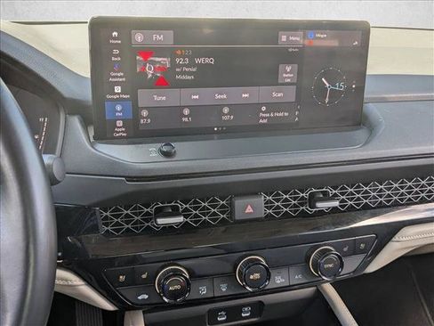 Used 2023 Honda Accord Touring image 12
