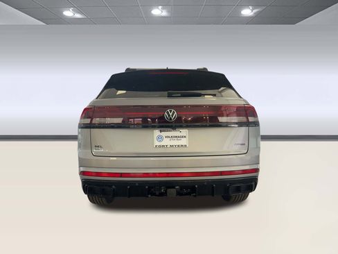 New 2026 Volkswagen Atlas Cross Sport SEL R-Line AWD/4WD image 10