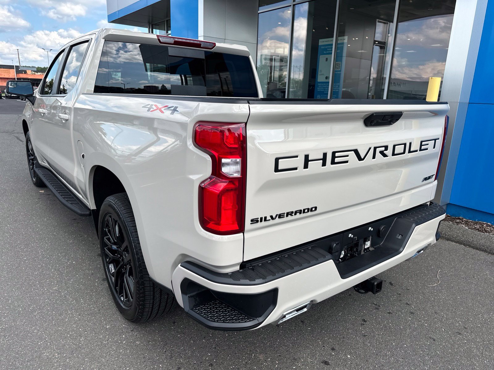 New 2026 Chevrolet Silverado 1500 RST w/ Convenience Package II AWD/4WD image 7