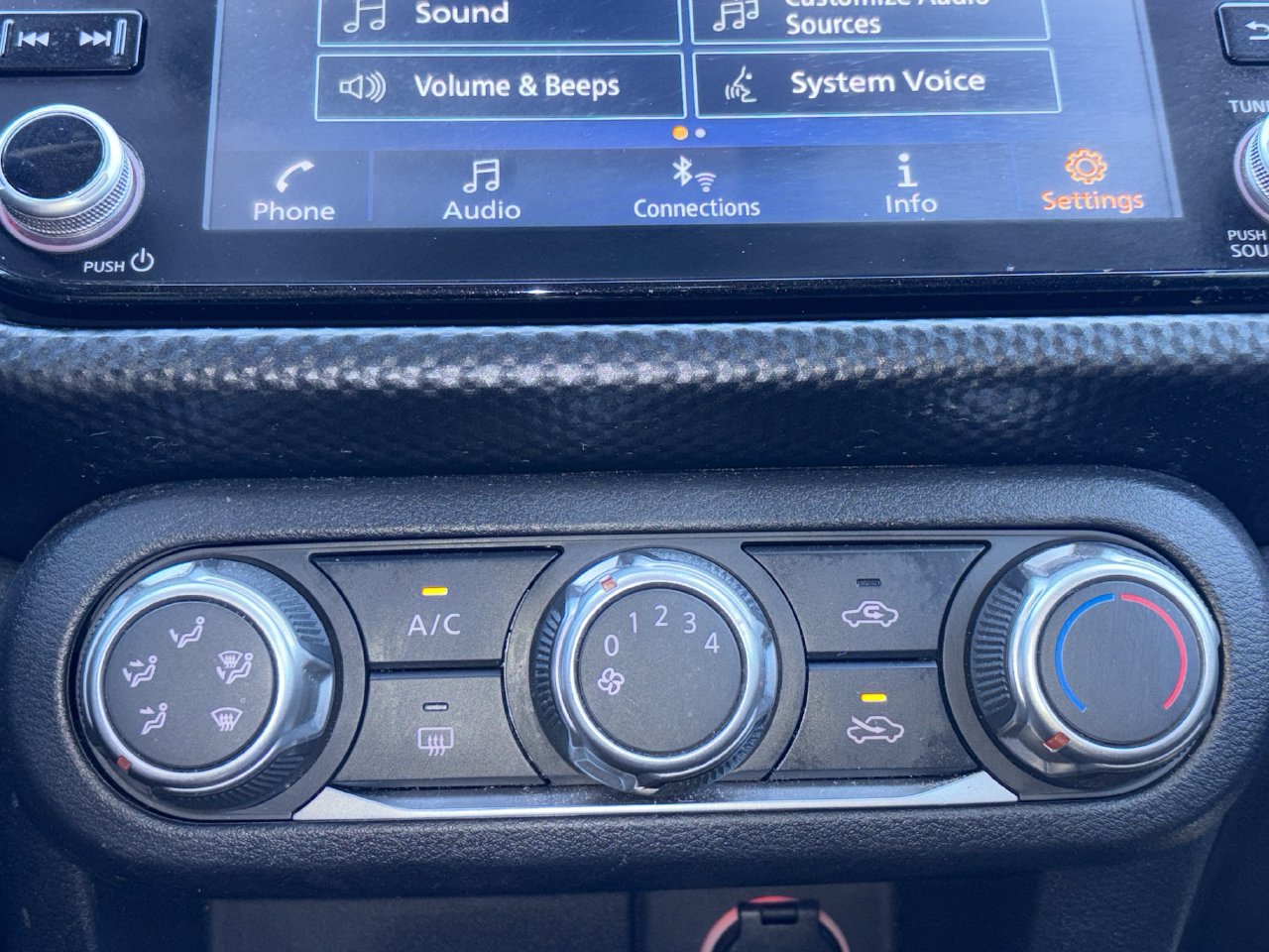 Certified 2023 Nissan Kicks SV FWD image 13