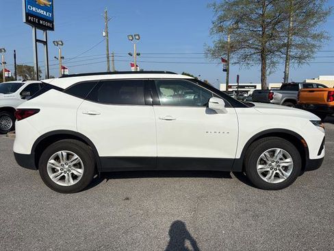 Used 2022 Chevrolet Blazer LT FWD image 8