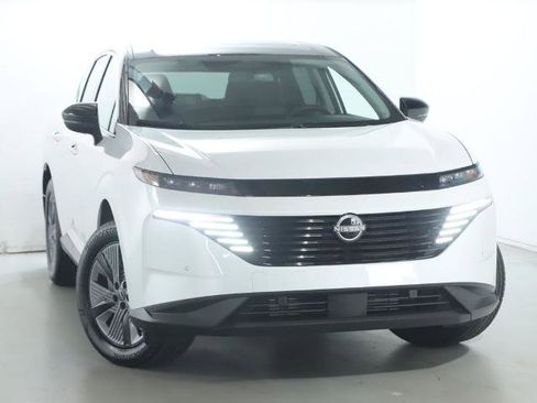 Certified 2025 Nissan Murano SL w/ Cargo Package AWD/4WD image 2