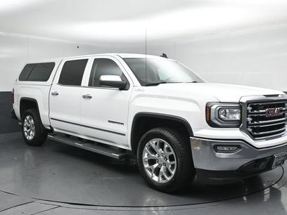 Used 2017 GMC Sierra 1500 SLT w/ SLT Premium Package