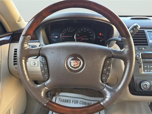 Used 2007 Cadillac DTS Luxury II FWD image 23