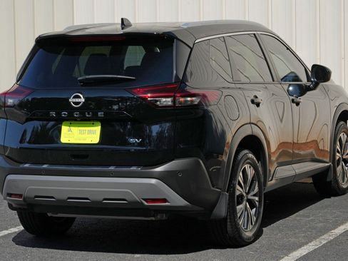 Used 2023 Nissan Rogue SV w/ SV Premium B Package FWD image 47