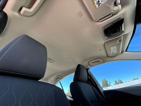 Used 2023 Toyota Corolla LE image 22