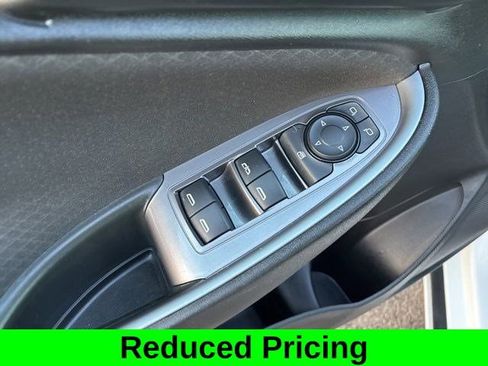 Used 2024 Chevrolet Malibu LT FWD image 14