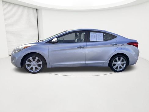 Used 2013 Hyundai Elantra Limited w/ Technology Pkg image 2