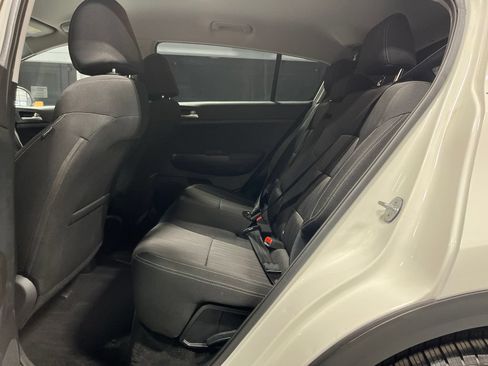 Used 2019 Kia Sportage LX FWD image 30