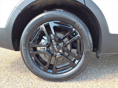 Used 2024 Kia Telluride EX X-Line image 25