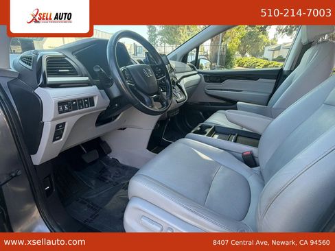 Used 2018 Honda Odyssey Elite image 5