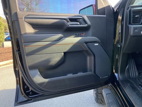 Used 2024 GMC Sierra 1500 AT4 w/ AT4 Premium Package image 23