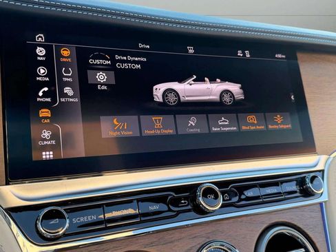 Certified 2024 Bentley Continental GT image 20
