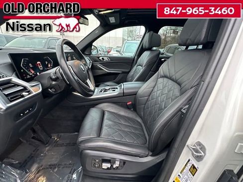 Used 2024 BMW X5 xDrive40i w/ Premium Package AWD/4WD image 12