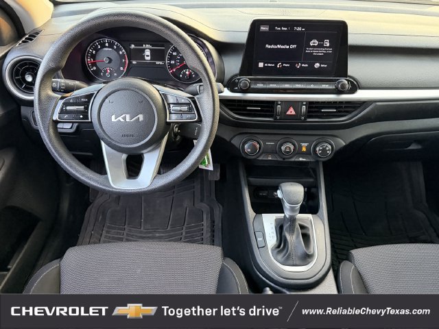 Used 2023 Kia Forte LX FWD image 12