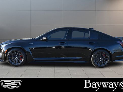 Used 2023 Cadillac CT5 V Blackwing image 4