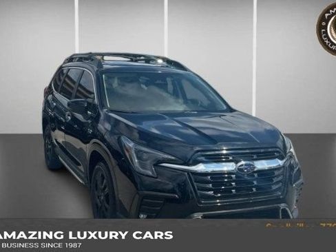 Used 2024 Subaru Ascent Touring AWD/4WD image 1