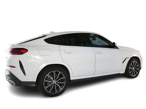 Used 2023 BMW X6 xDrive40i w/ M Sport Package AWD/4WD image 11
