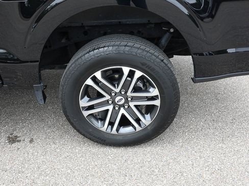 Certified 2023 Ford F150 XL w/ STX Appearance Package AWD/4WD image 4