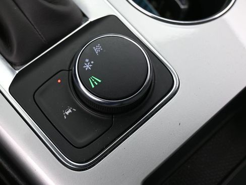 Used 2024 Chevrolet Blazer LT image 26