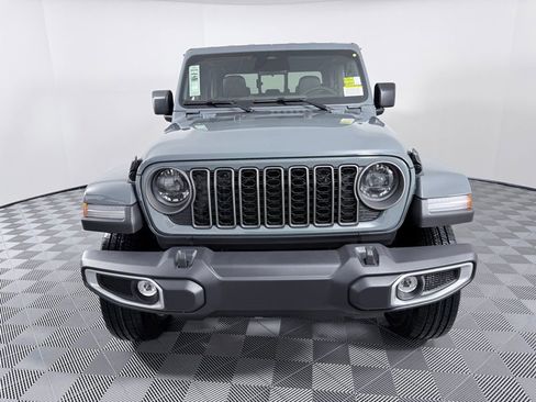 New 2026 Jeep Gladiator Sport image 3